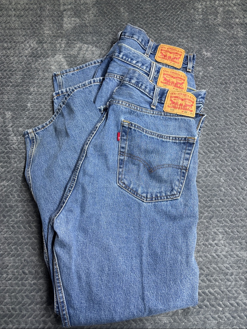 Levi's Men's Straight Jeans in Blue - Classic Denim Fit Trio